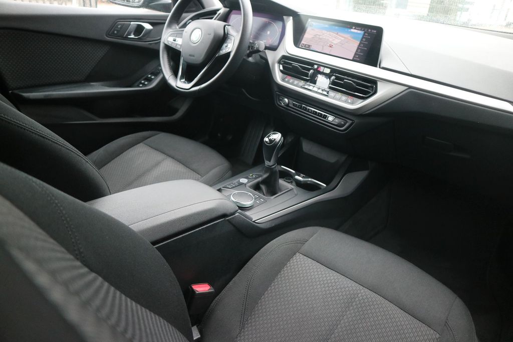 BMW 116 2022