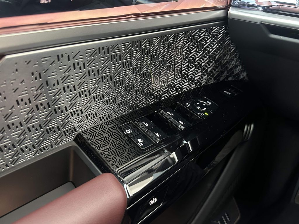 BMW i7 2024