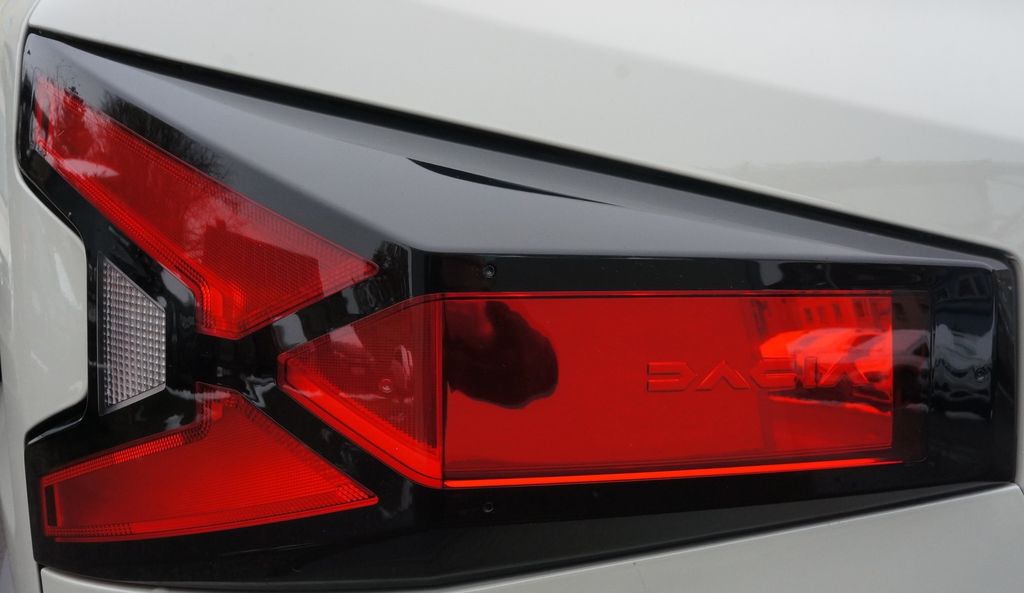 Dacia Duster 2025