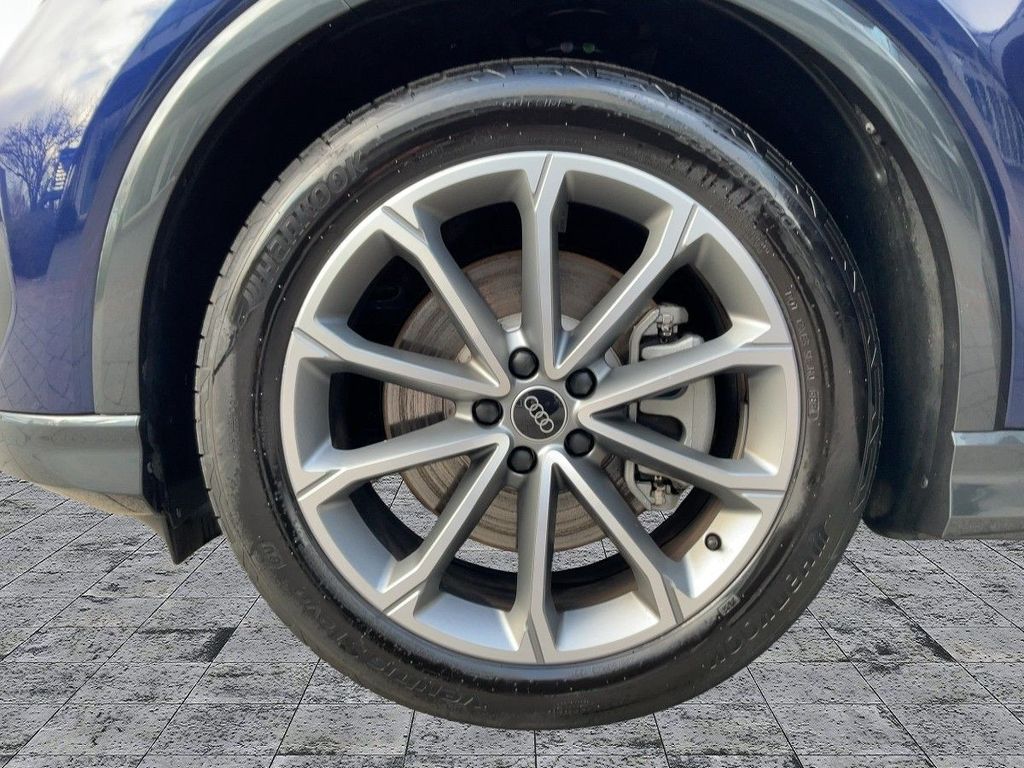 Audi Q4 e-tron 2025