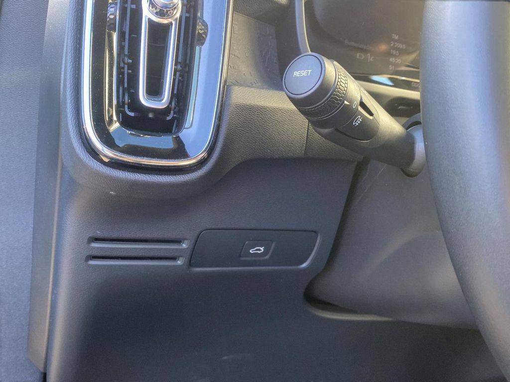 Volvo XC40 2022
