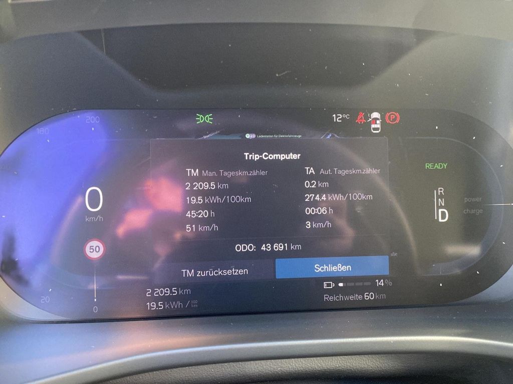 Volvo XC40 2022