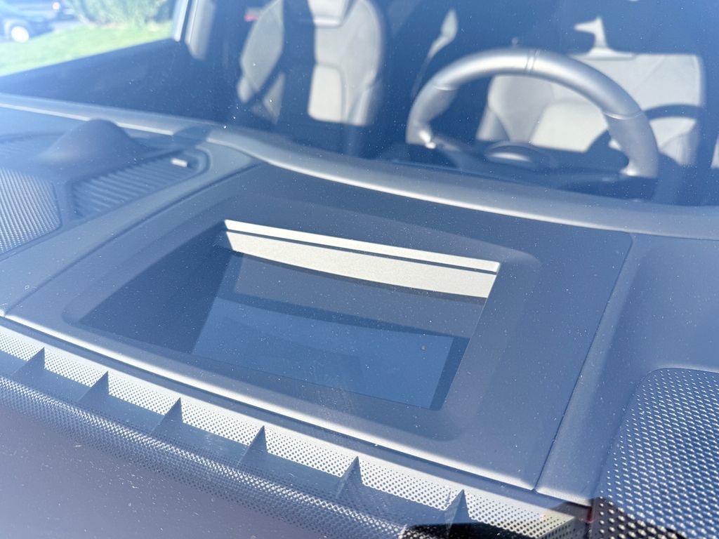 Porsche Cayenne 2025