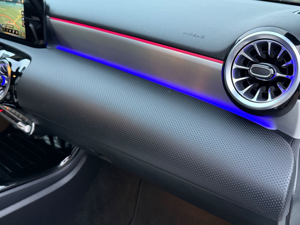 Mercedes-Benz A 250 2022