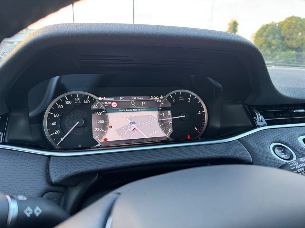 Land Rover Range Rover Evoque 2021