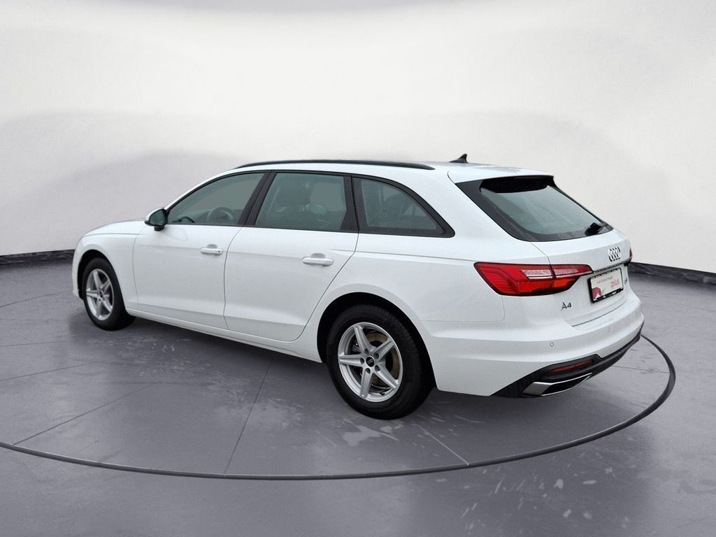 Audi A4 2023