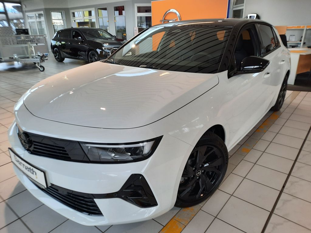 Opel Astra 2025