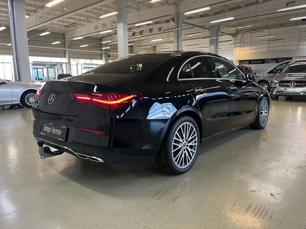 Mercedes-Benz CLA 180 2024