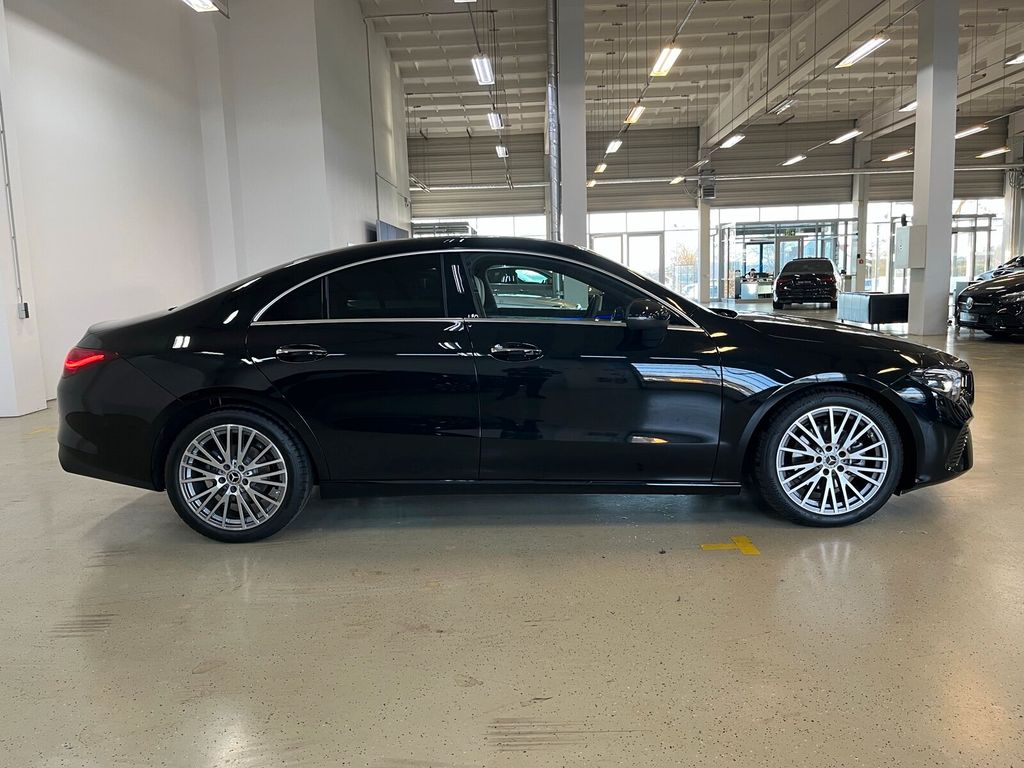 Mercedes-Benz CLA 180 2024