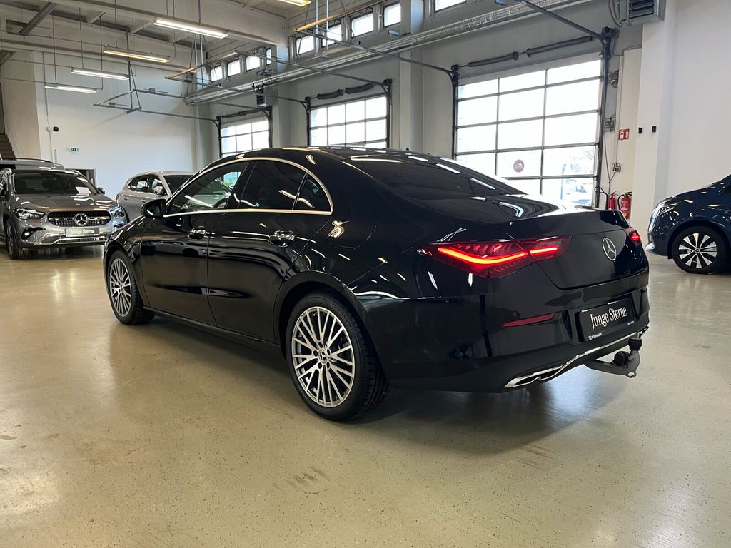 Mercedes-Benz CLA 180 2024