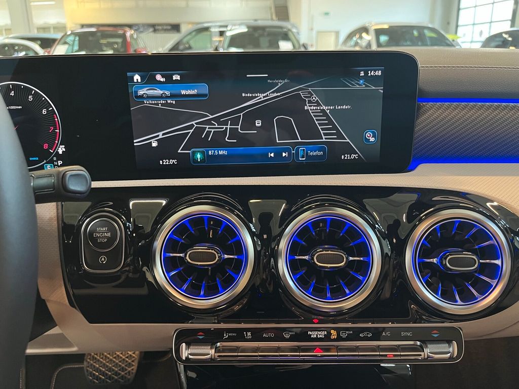 Mercedes-Benz CLA 180 2024