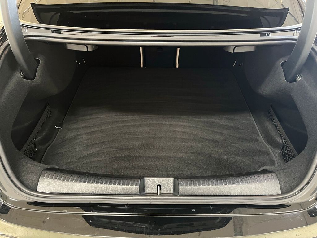 Mercedes-Benz CLA 180 2024