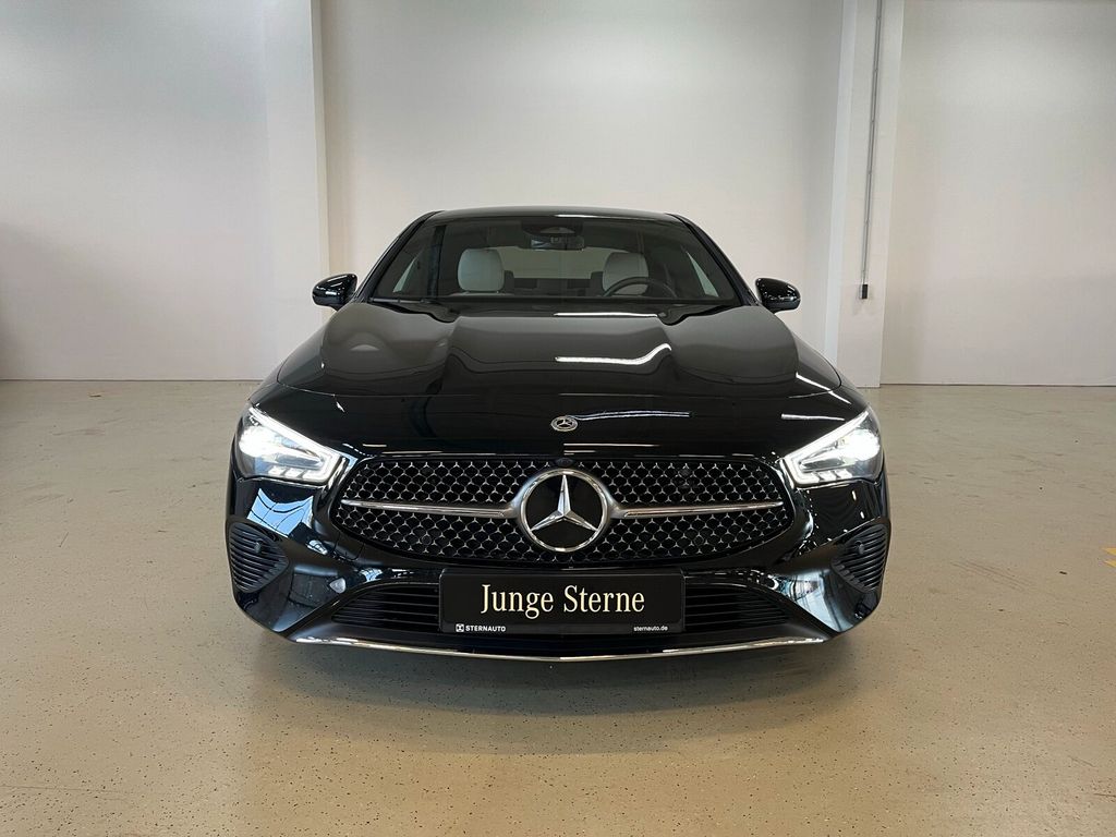 Mercedes-Benz CLA 180 2024