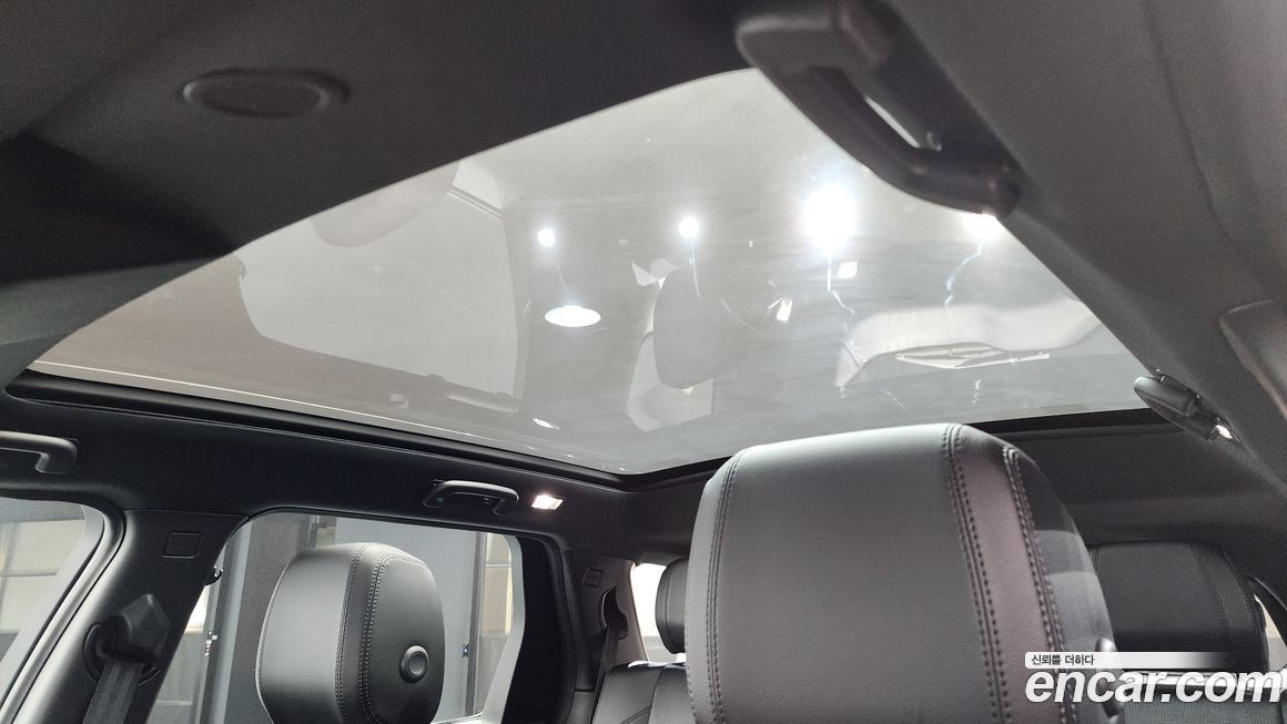 Land Rover Discovery Sport 2025