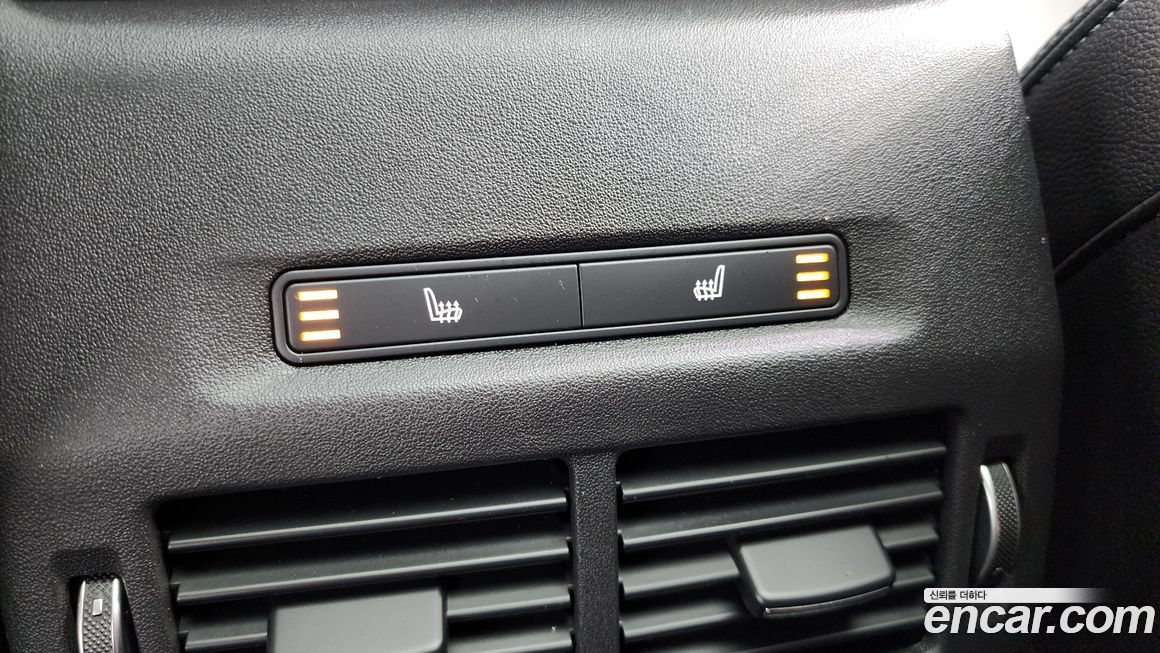 Land Rover Discovery Sport 2025