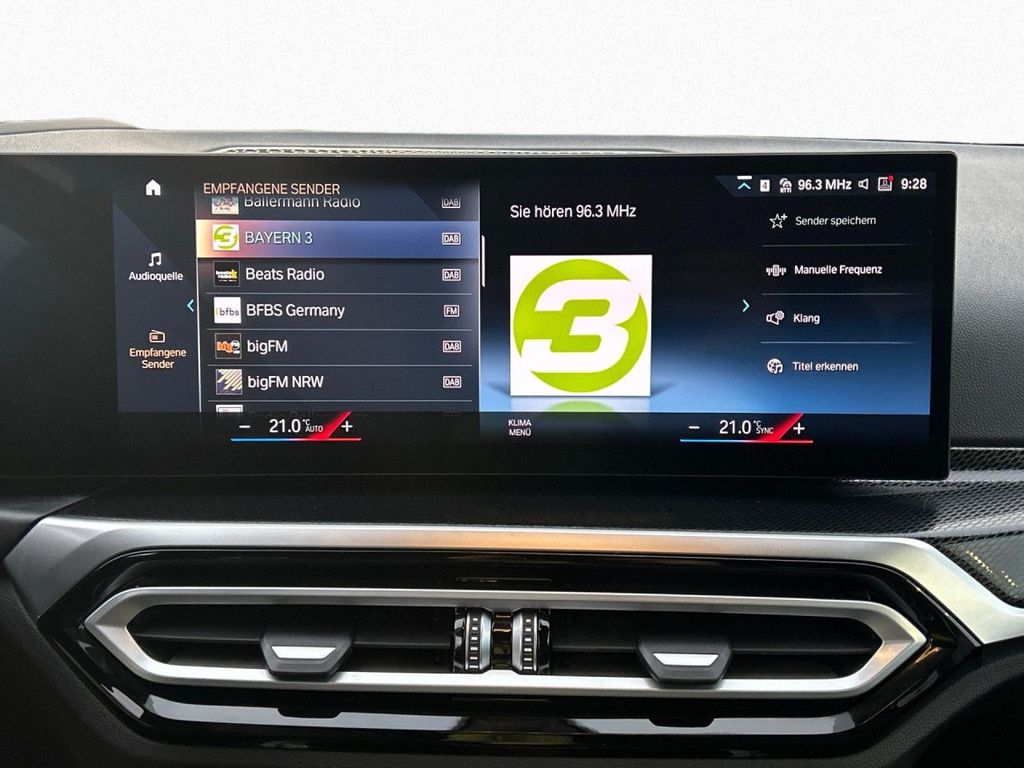 BMW 218 2024