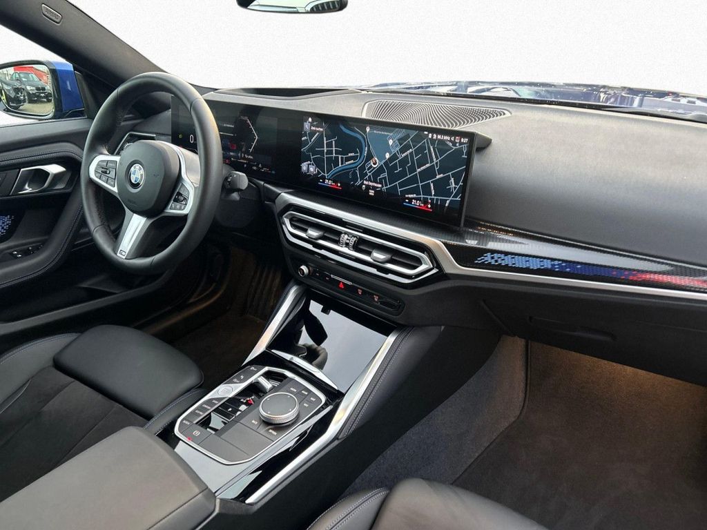 BMW 218 2024