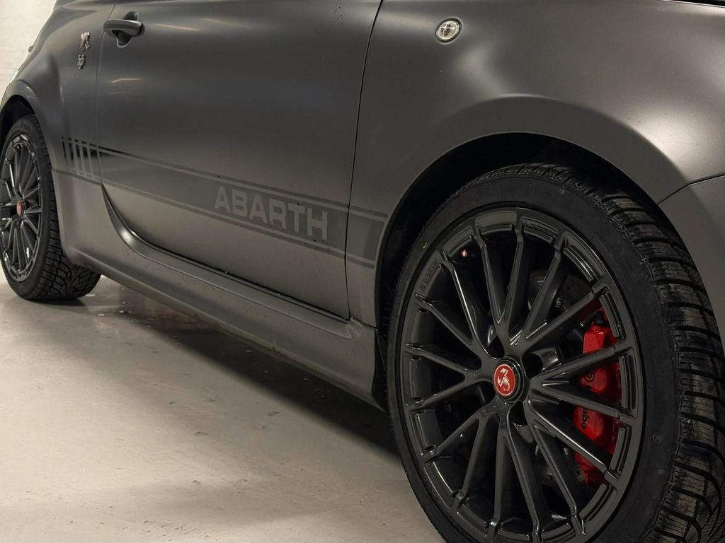 Abarth 595 Competizione 2022