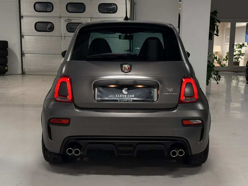 Abarth 595 Competizione 2022