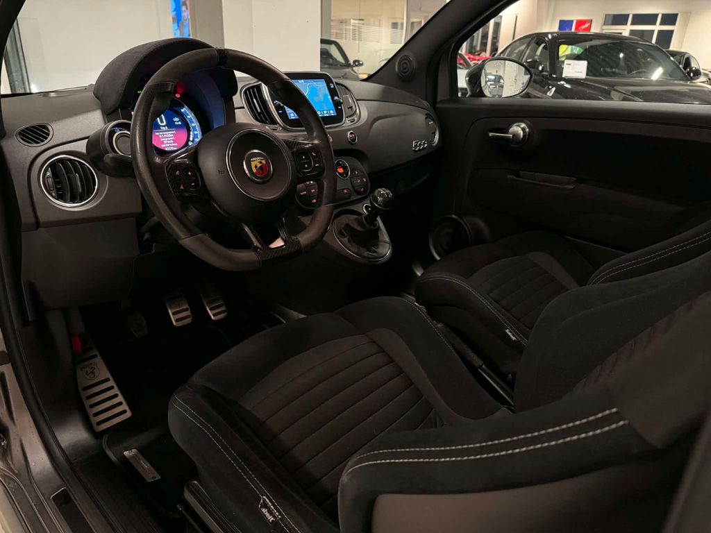 Abarth 595 Competizione 2022