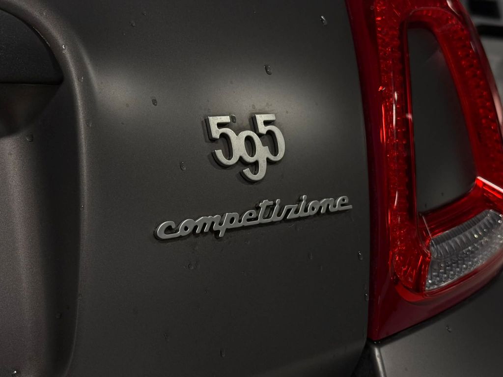 Abarth 595 Competizione 2022
