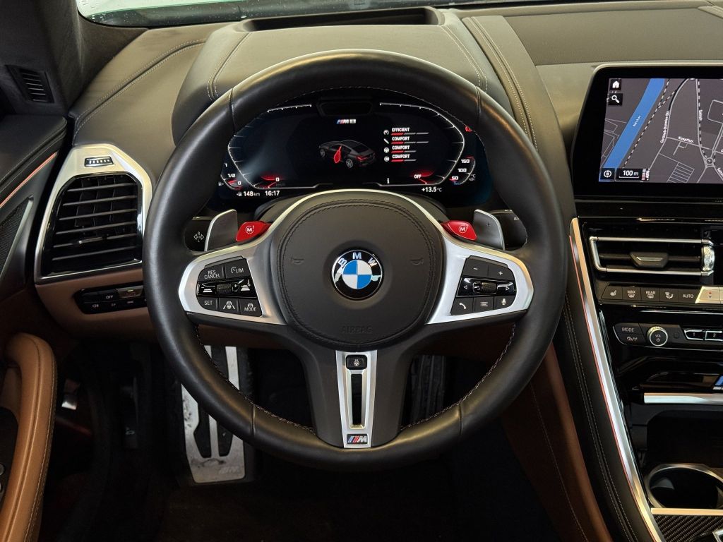 BMW M8 2025