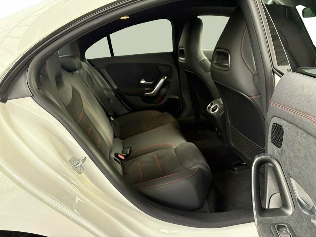 Mercedes-Benz CLA 250 2022