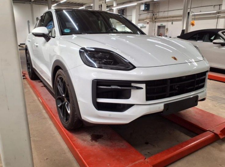 Porsche Cayenne 2024