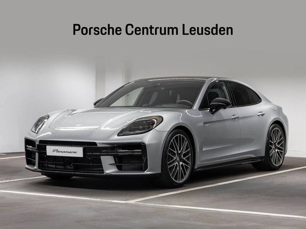 Porsche Panamera 2025