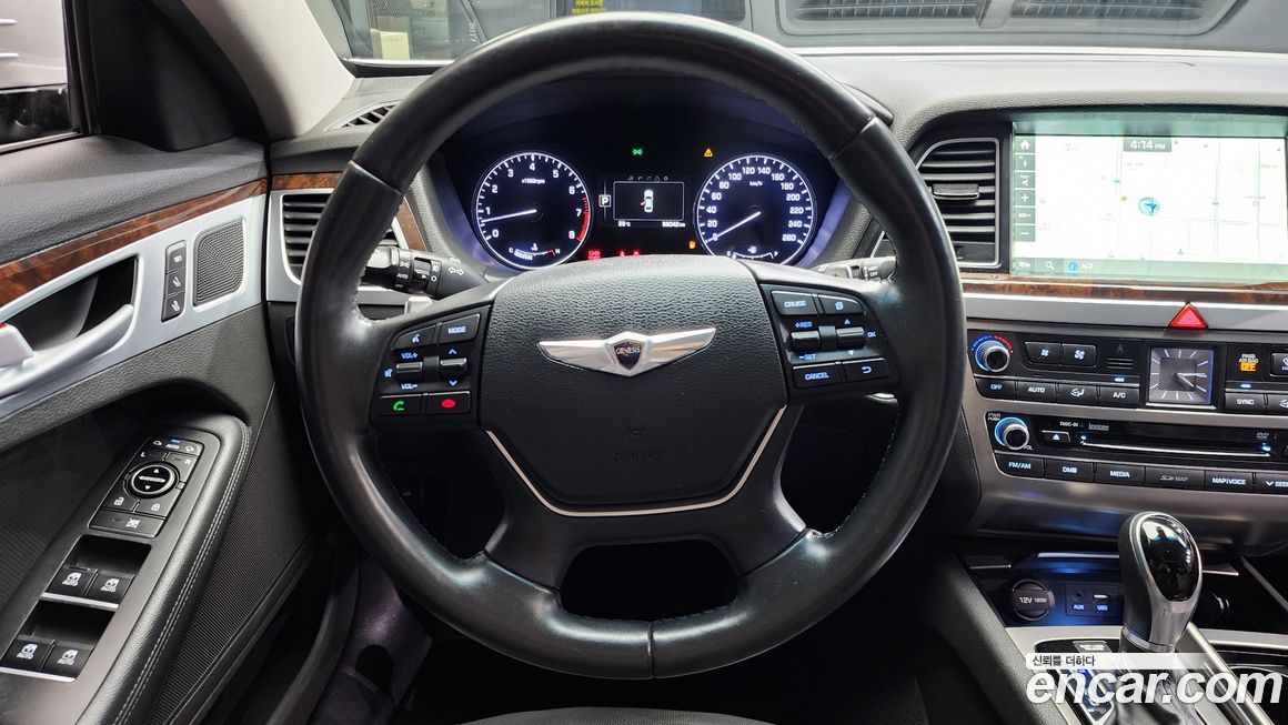 Hyundai Genesis 2016