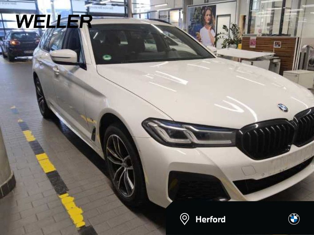 BMW 520 2022