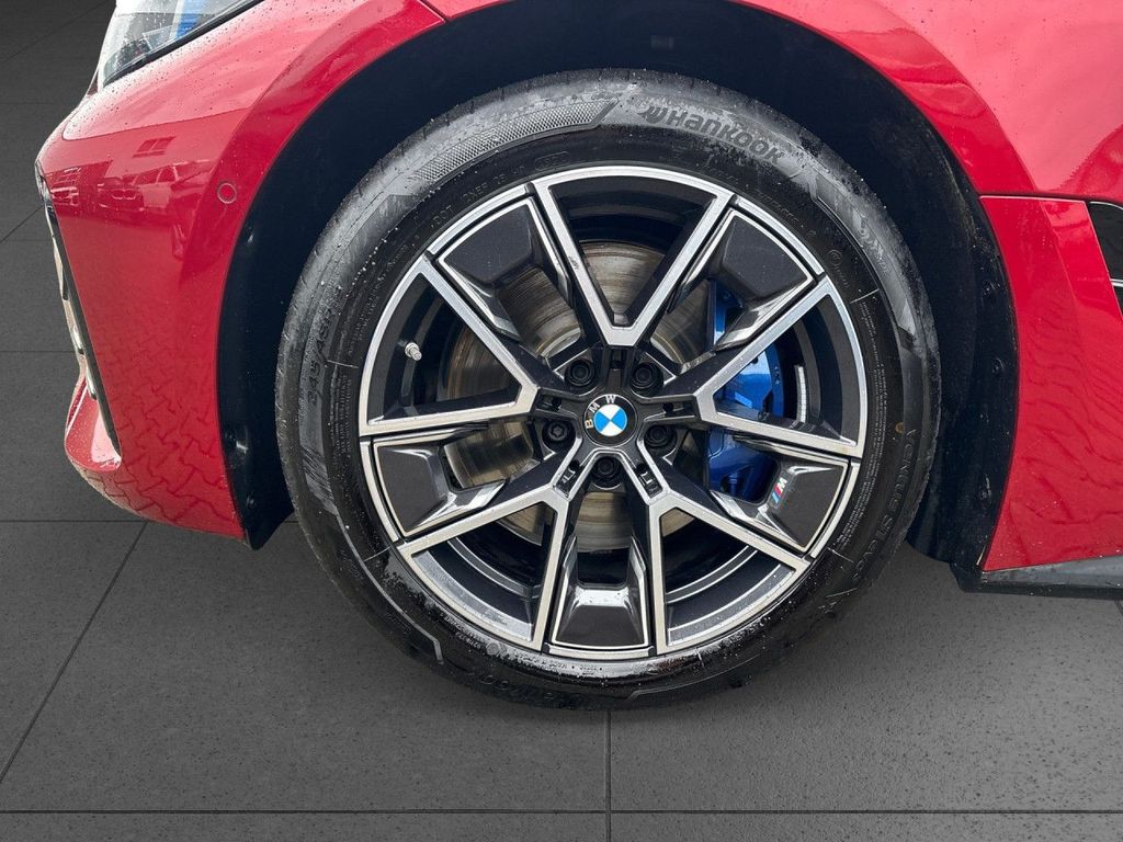 BMW i4 2025