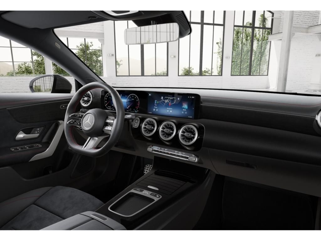 Mercedes-Benz CLA 180 2024