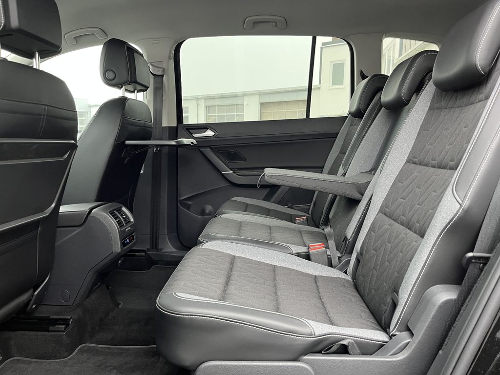 Volkswagen Touran 2025