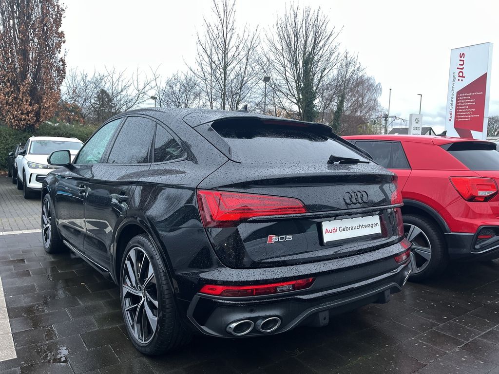 Audi SQ5 2022