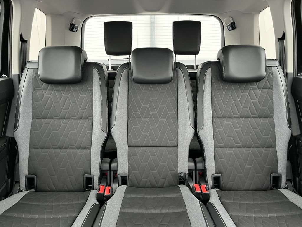 Volkswagen Touran 2025