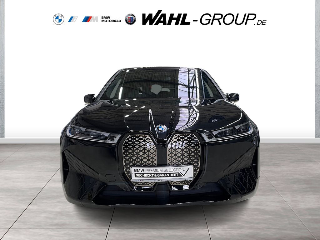 BMW iX 2022