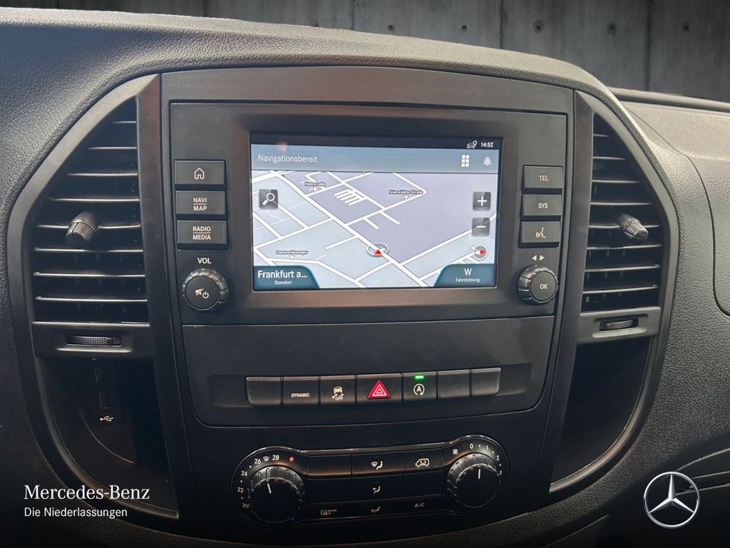 Mercedes-Benz 2022