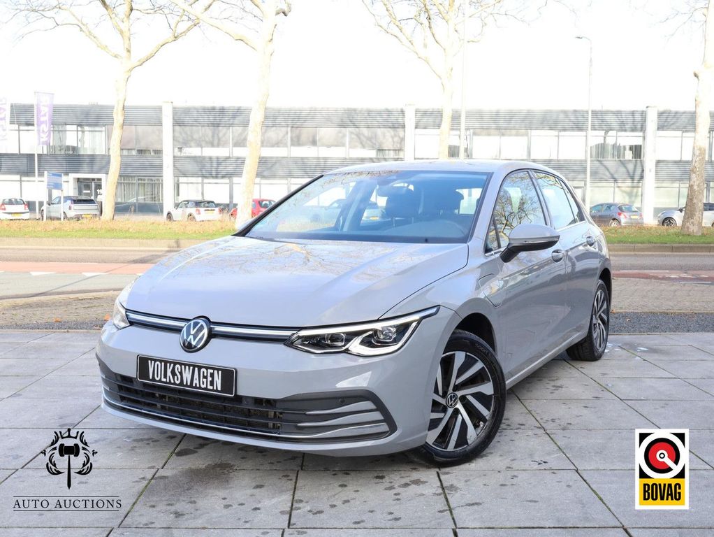 Volkswagen Golf 2022