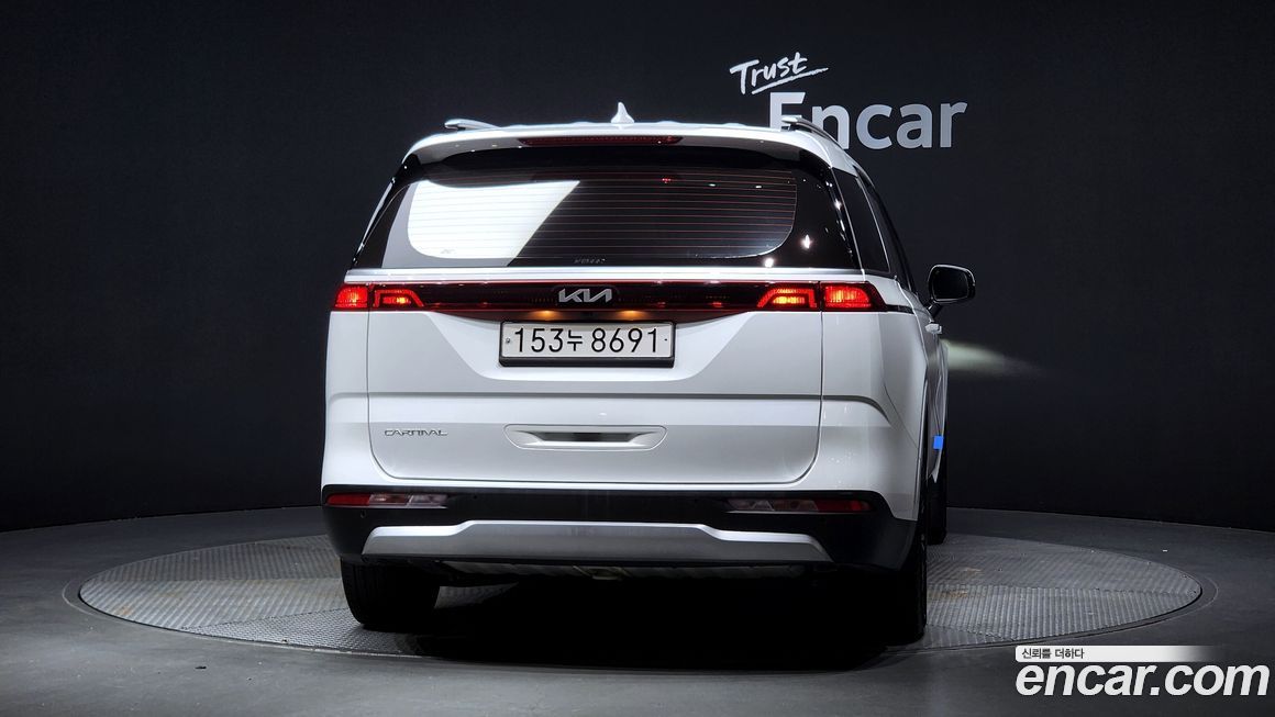 Kia Canival 2023