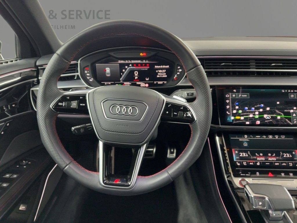 Audi S8 2024