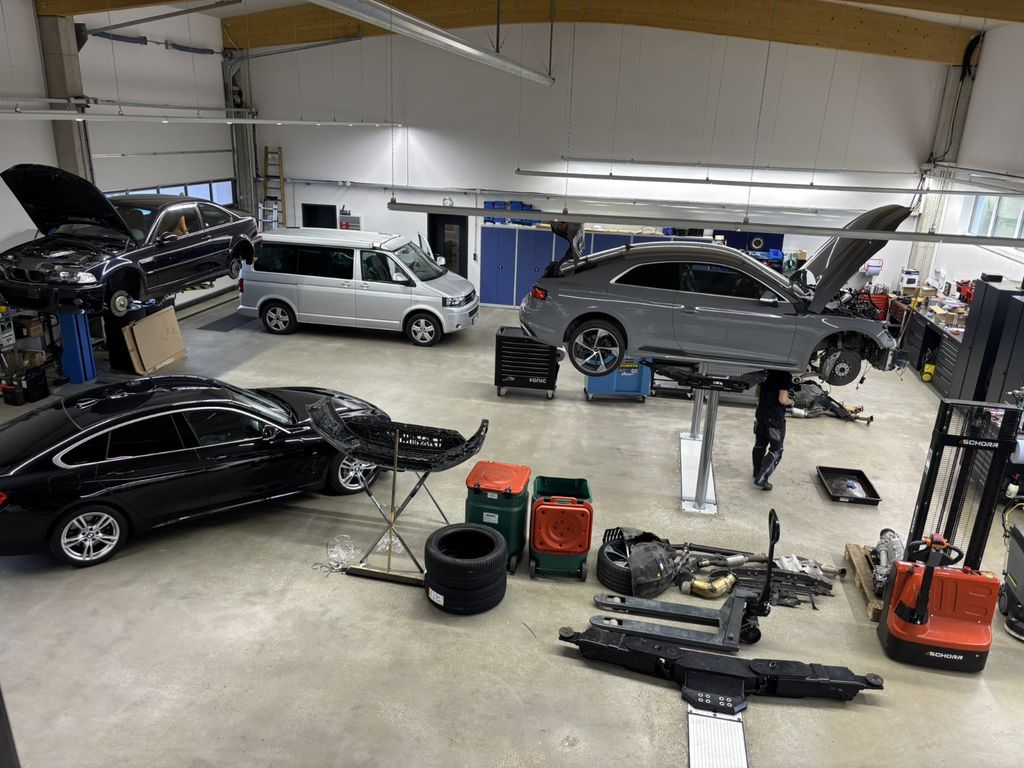 BMW iX 2023