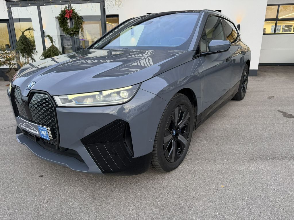 BMW iX 2023