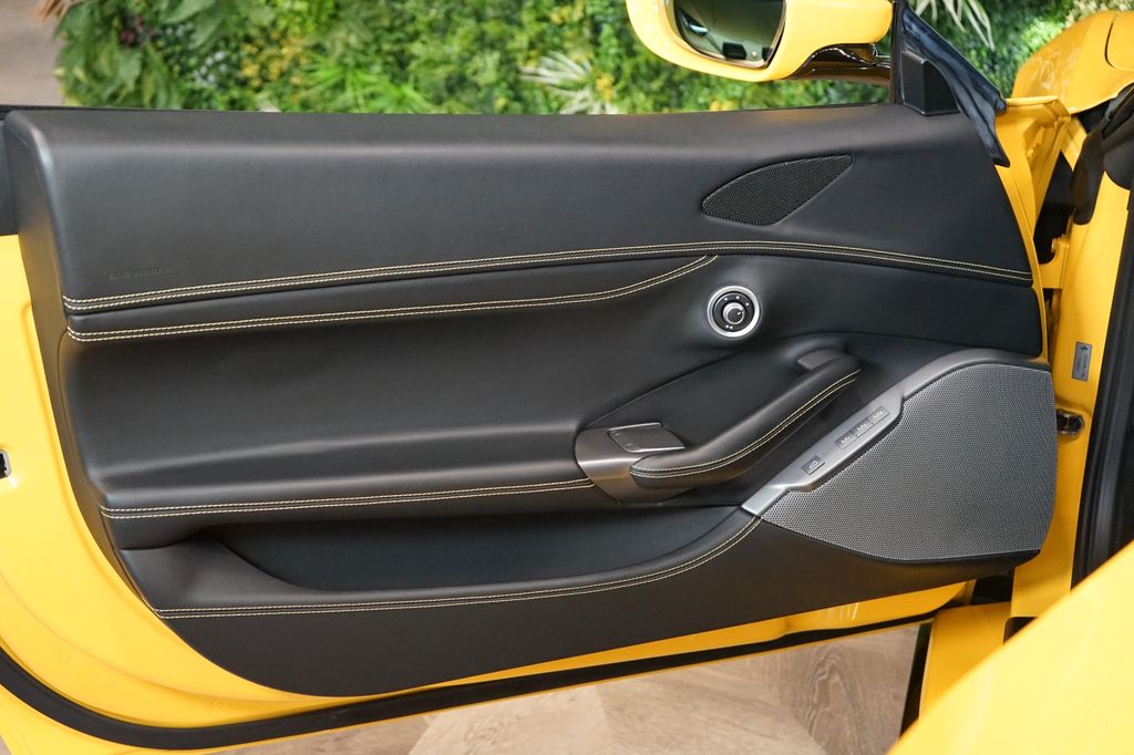 Ferrari Portofino 2020