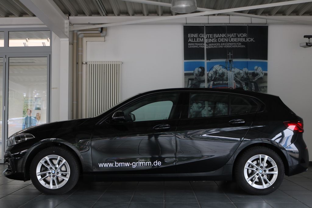 BMW 118 2022