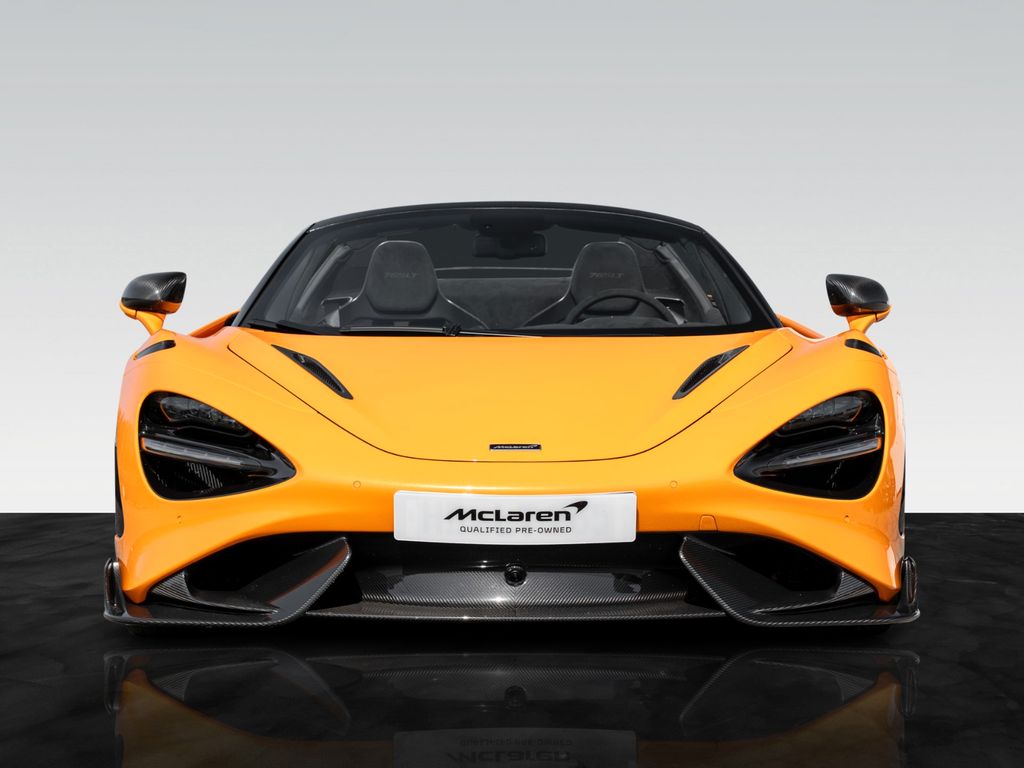 McLaren 765LT 2022