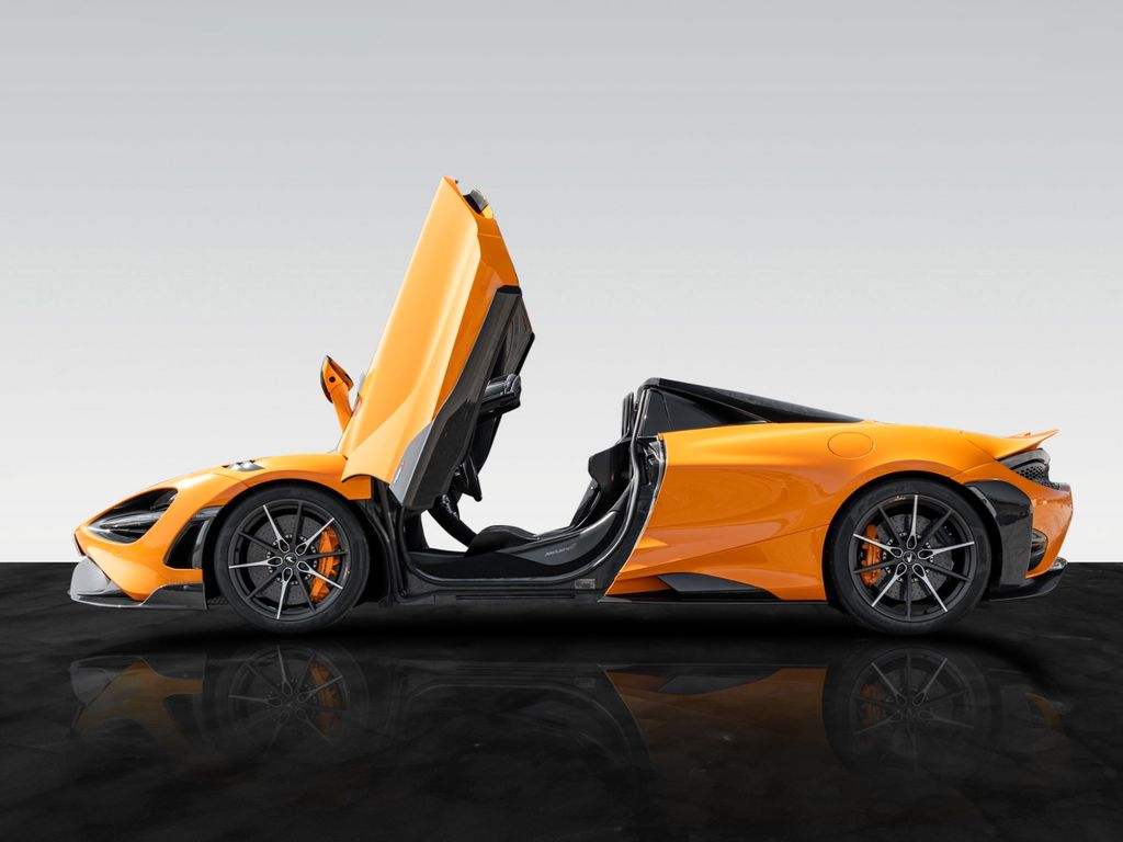McLaren 765LT 2022