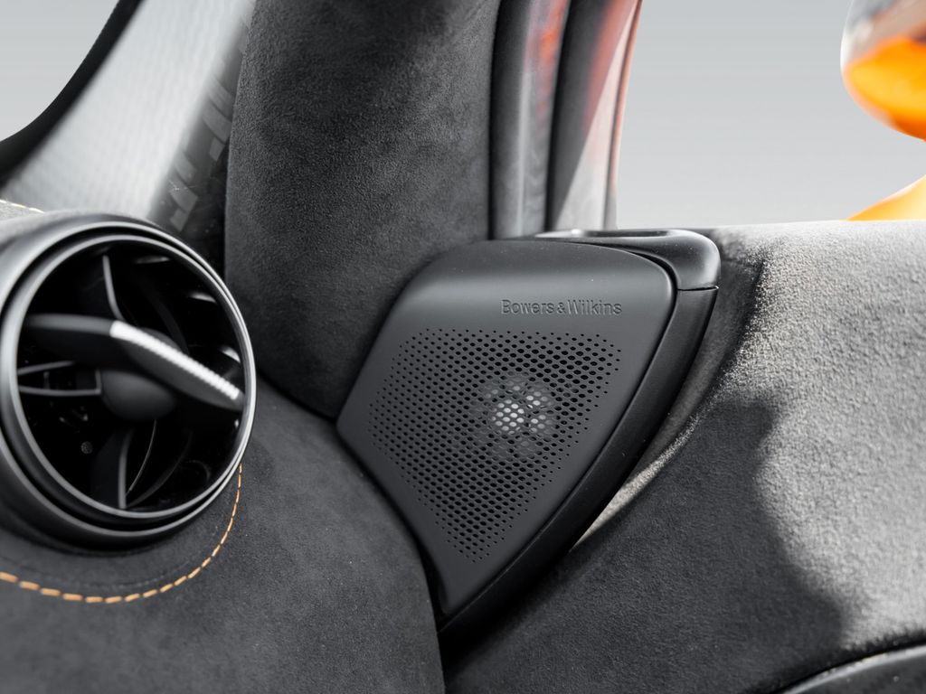McLaren 765LT 2022
