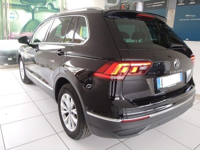 Volkswagen Tiguan 2024