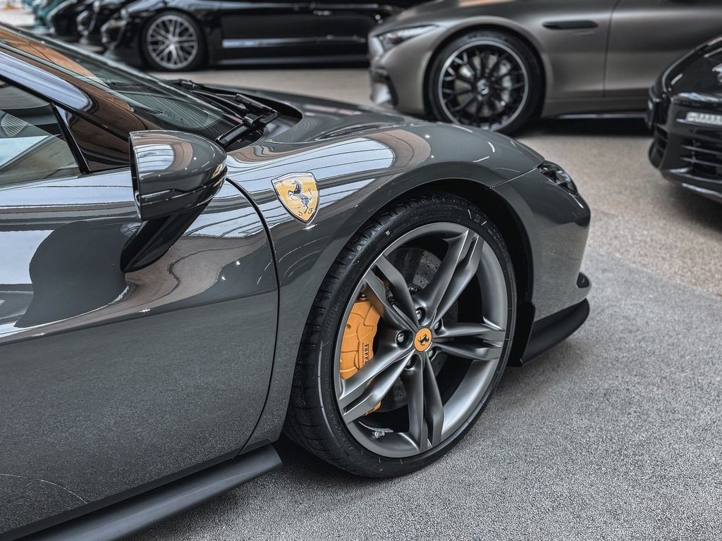 Ferrari 296 GTB 2024